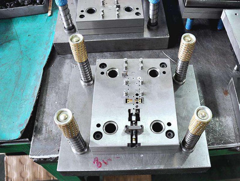 宁河模具制造-01